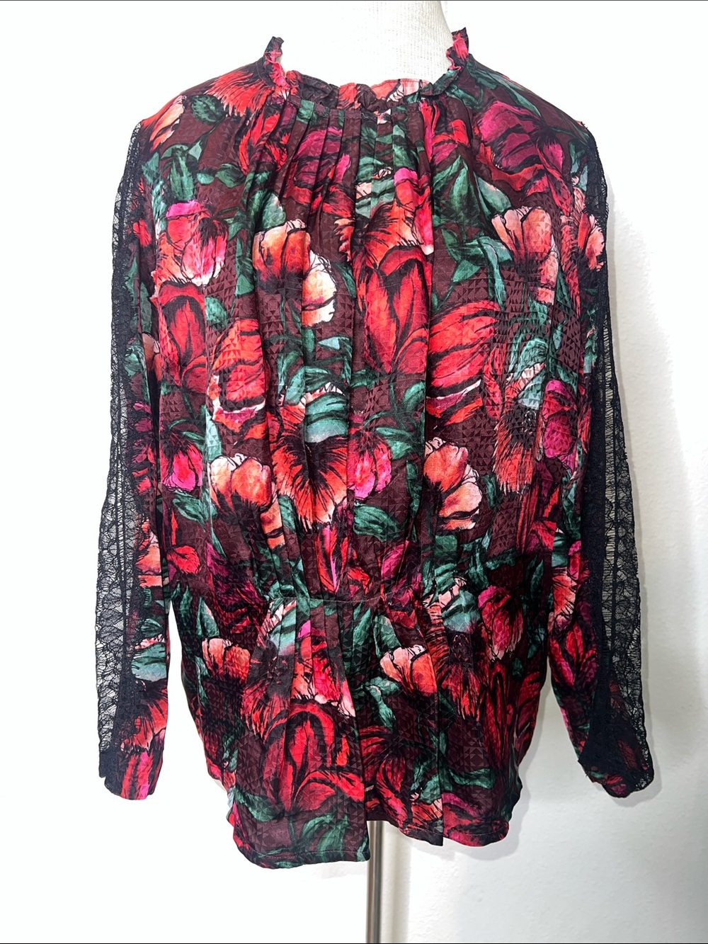 Sandro Paris Floral Red Lace-Sleeve Women's Blouse